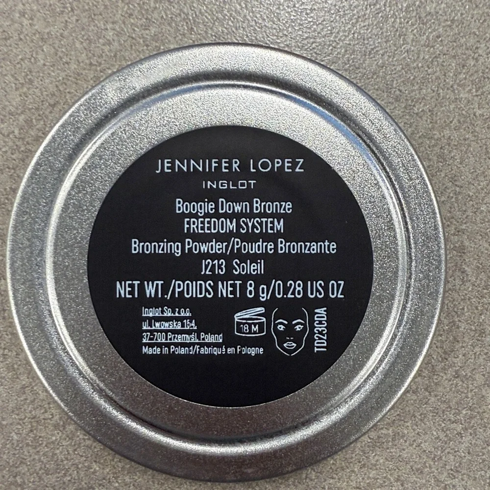 INGLOT  x Jennifer Lopez limited edition bronzer j213 soleil